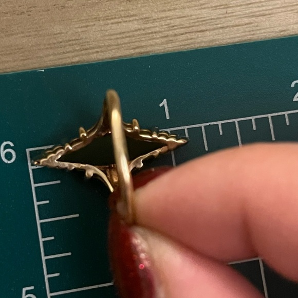 10k Gold Jade Navette Ring size 9.5 - Picture 8 of 14
